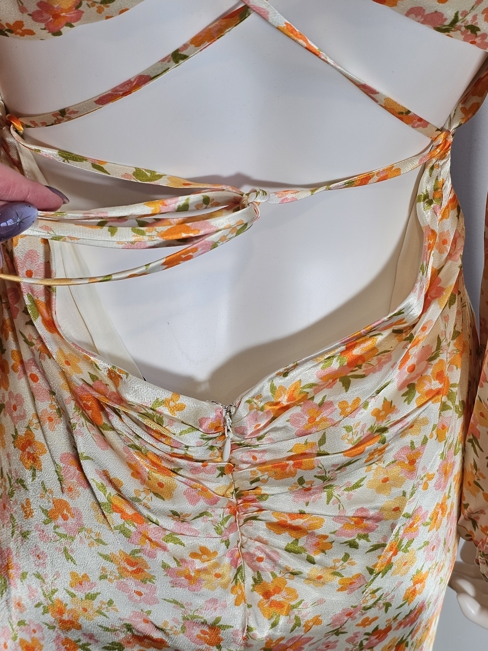 Ever New NWT Billie Satin Tie V-Neck Midi Dress in Fairlight Disty Floral Sz 8 - Picture 8 of 13